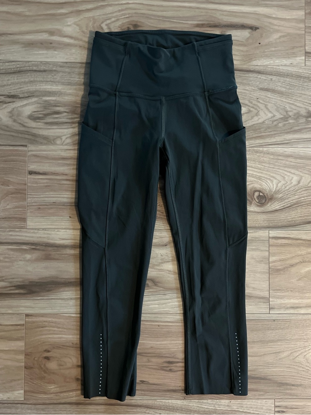 Lululemon Fast and Free Crop Green High-Waist Active Leggings 2